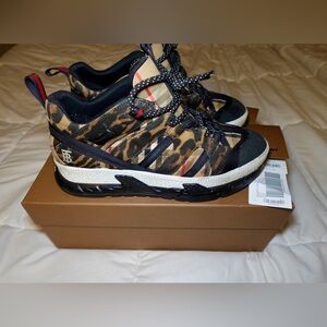 Burberry Sneakers